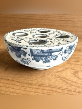 Vtg Mottahedeh Metropolitan Museum Art Portugal Flower Frog Bulb Planter Bowl